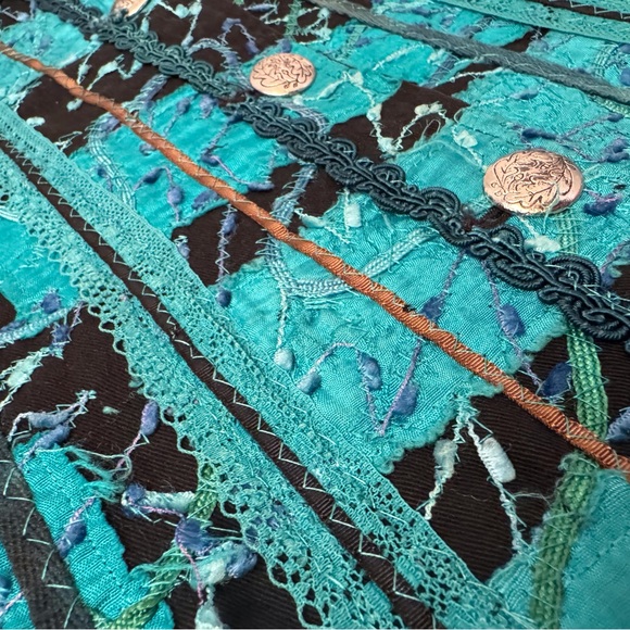 Patchwork Embroidered Boho Jacket - Picture 4 of 9